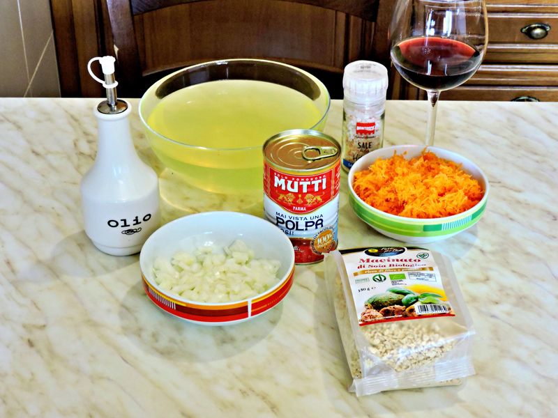 Vegetarian bolognese sauce recipe step 1